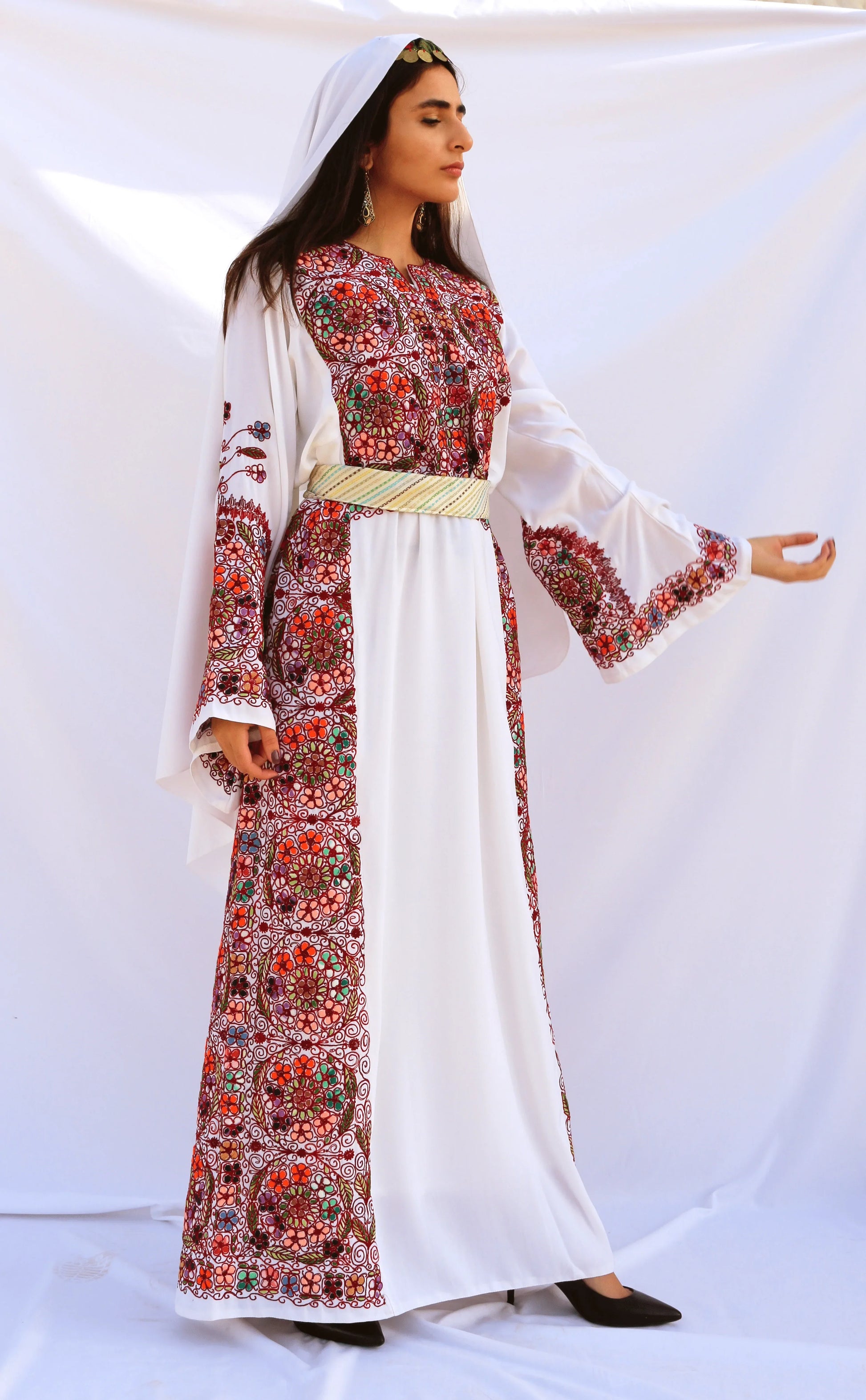 Lana - Hand Embroidered Palestinian Thobe | Deerah Deerah Bridal Lana - Hand Embroidered Palestinian Thobe | Deerah Deerah Bridal