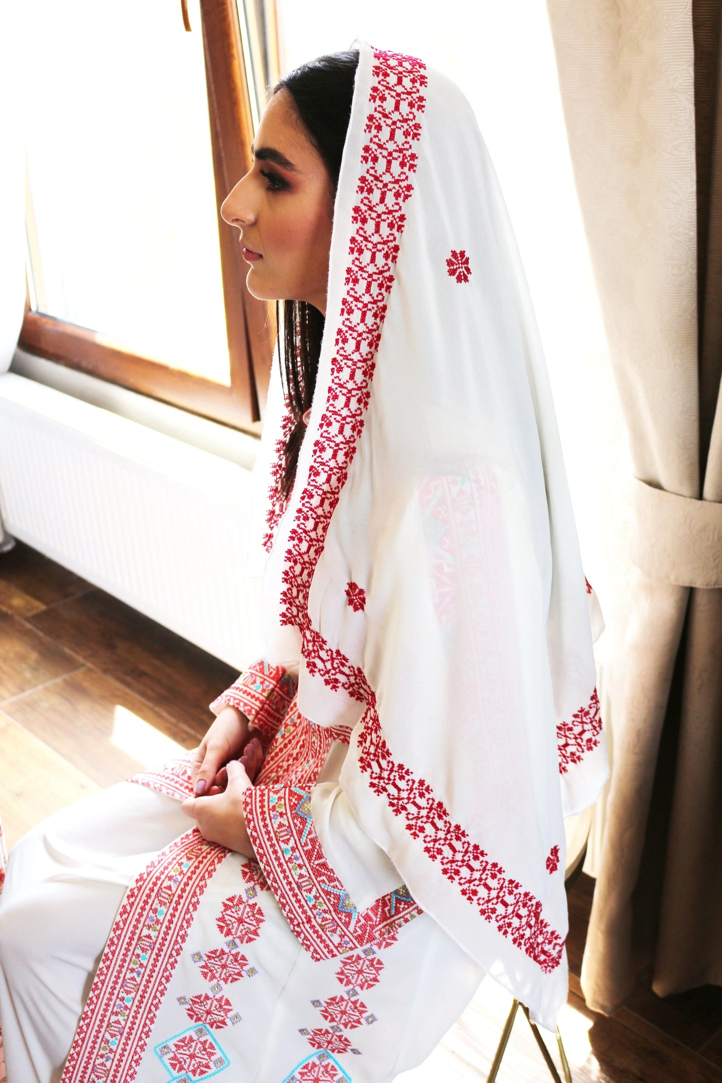 Red Hand-Embroidered Wedding Shawl Deerah